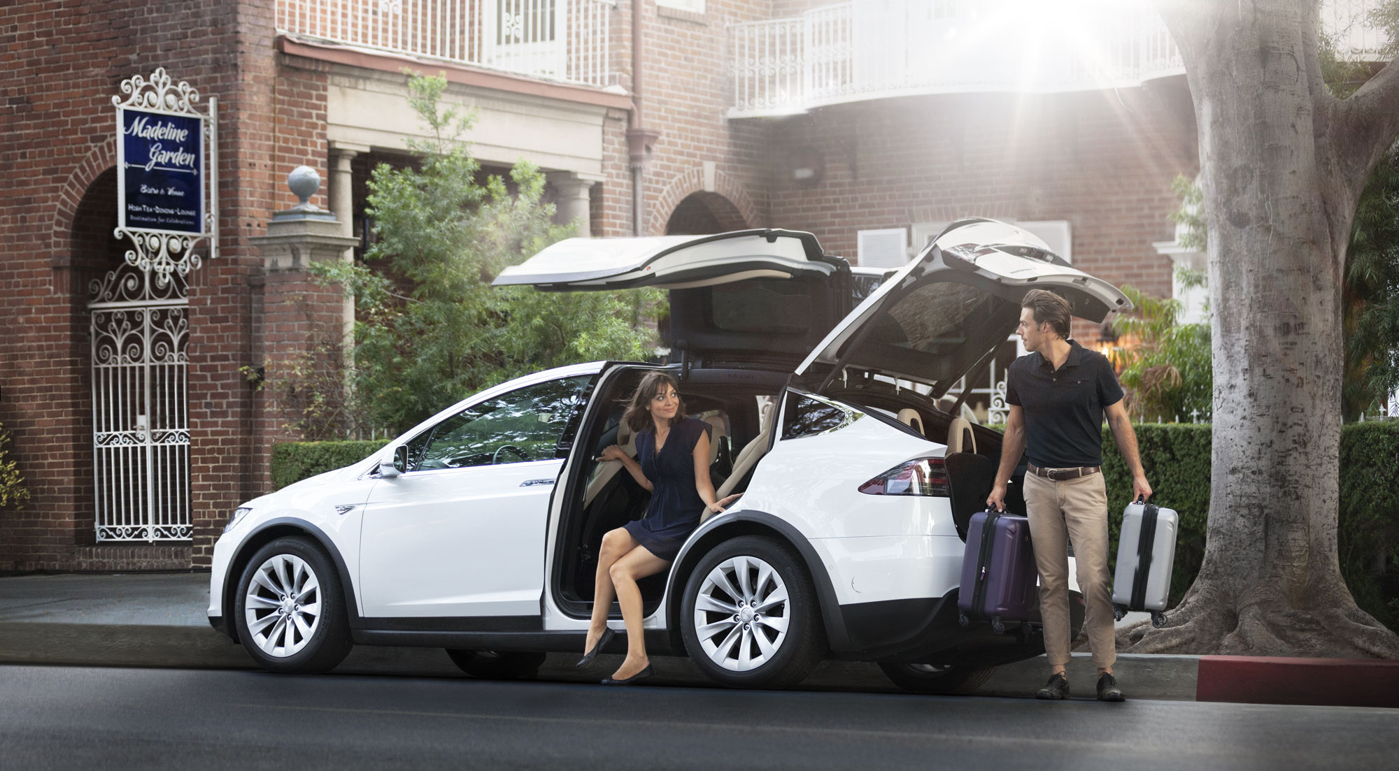 170801_Tesla_X-2-_MG_3582_w2a_2k-apf